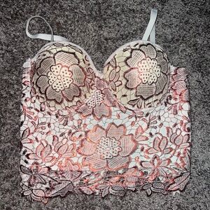 Chic Floral Lace Crop Top - Cream and Pink